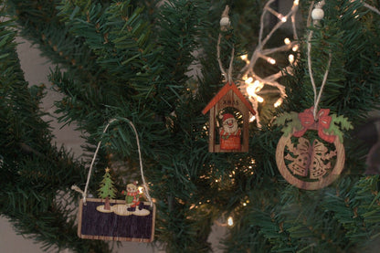 2er-Pack Weihnachtsdekorationen aus Holz – Schneemann