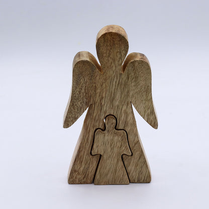 Engel aus Mangoholz in Weiß emailliert – 15 cm