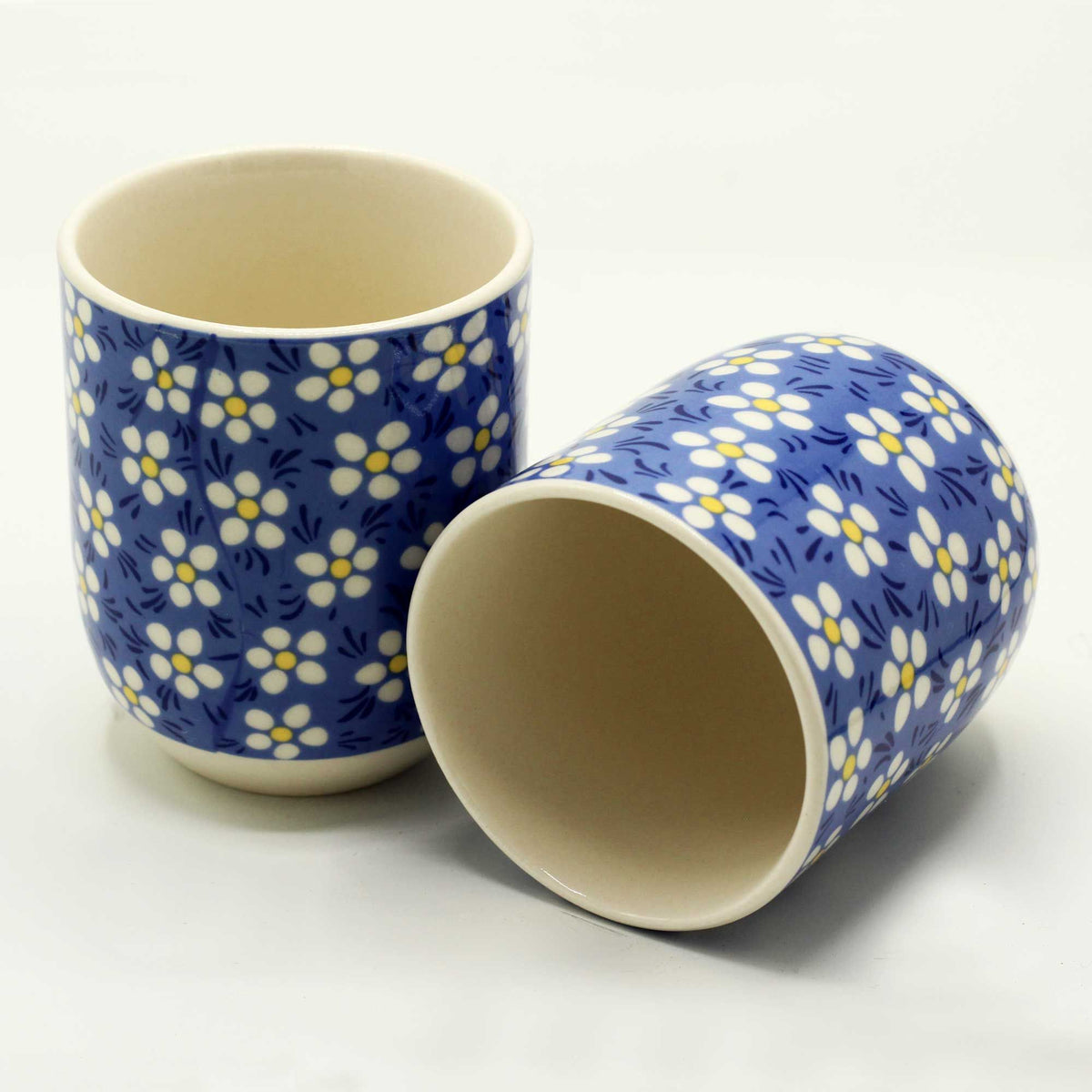 Kräuterteetassen – Blaue Gänseblümchen