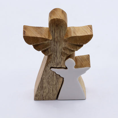 Engel aus Mangoholz in Weiß emailliert – 15 cm