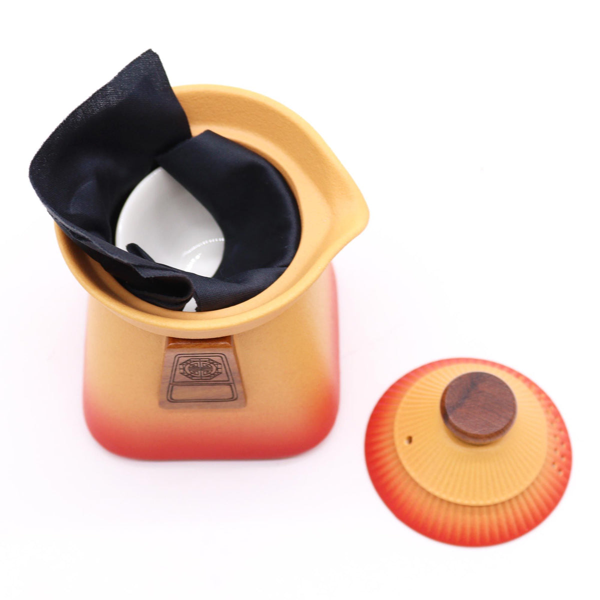 Tempel-Teekannen-Set mit 3 Tassen – Erdiges Orange