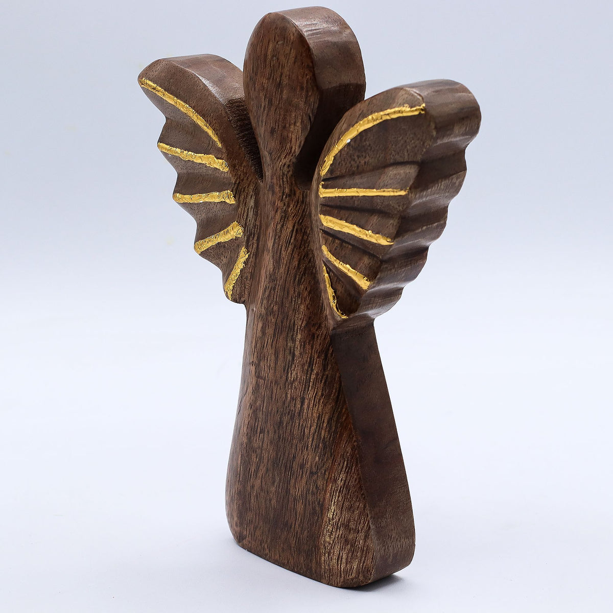 Großer Engel aus Mangoholz – Golddekor – 19 cm